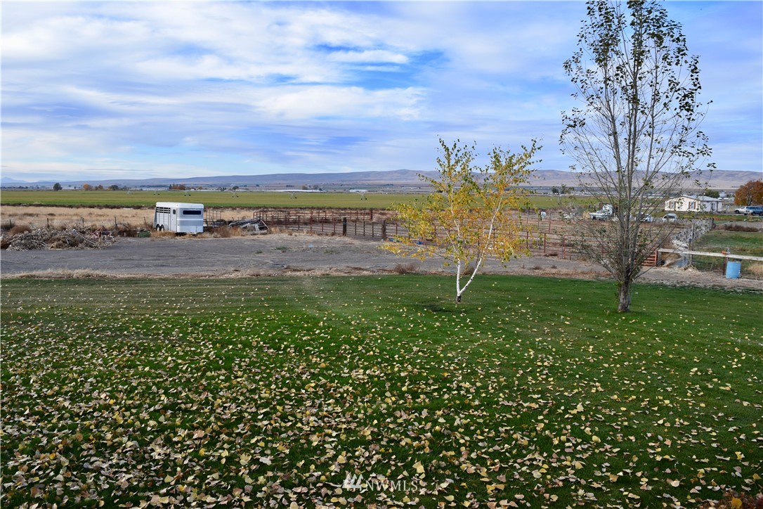 9016 Rd J 4 Street Northwest Quincy, WA 98848 - Photo 21 of 25 Gallery Image 21
