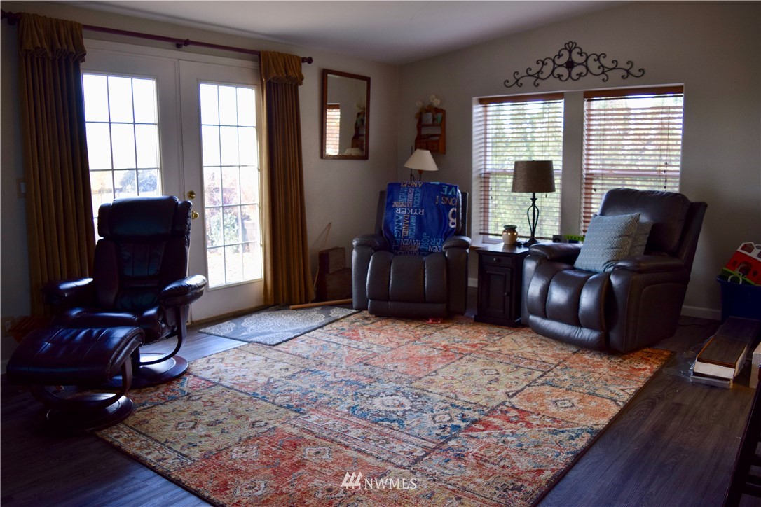 9016 Rd J 4 Street Northwest Quincy, WA 98848 - Photo 10 of 25 Gallery Image 10
