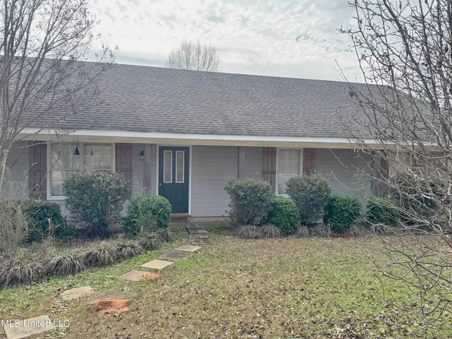 $239,900 | 72 North Colby Lane, Columbus, MS 39702