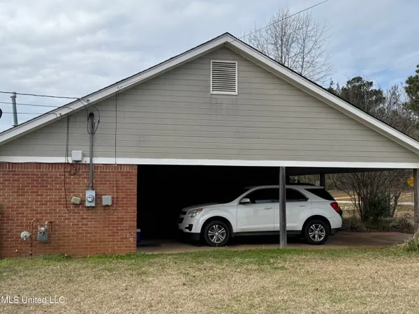 $239,900 | 72 North Colby Lane, Columbus, MS 39702