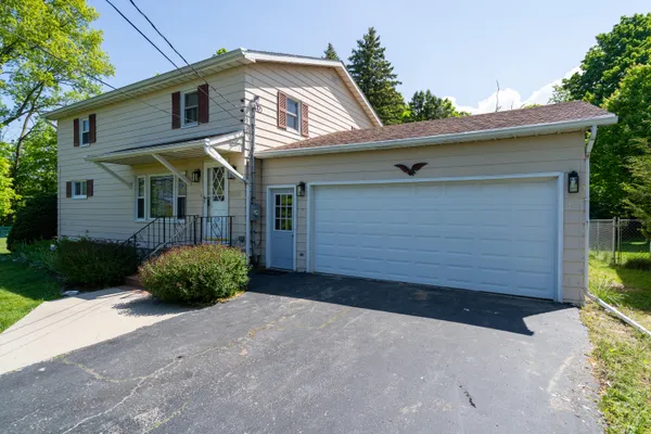 $430,000 | 1447 71 1/2 Street, South Haven, MI 49090
