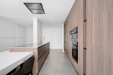 $2,750,000 | 6103 Aqua Avenue, Unit 504, Miami Beach, FL 33141