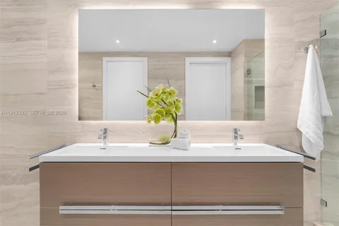 $3,200,000 | 6103 Aqua Avenue, Unit 504, Miami Beach, FL 33141