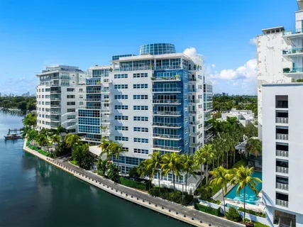 $3,200,000 | 6103 Aqua Avenue, Unit 504, Miami Beach, FL 33141