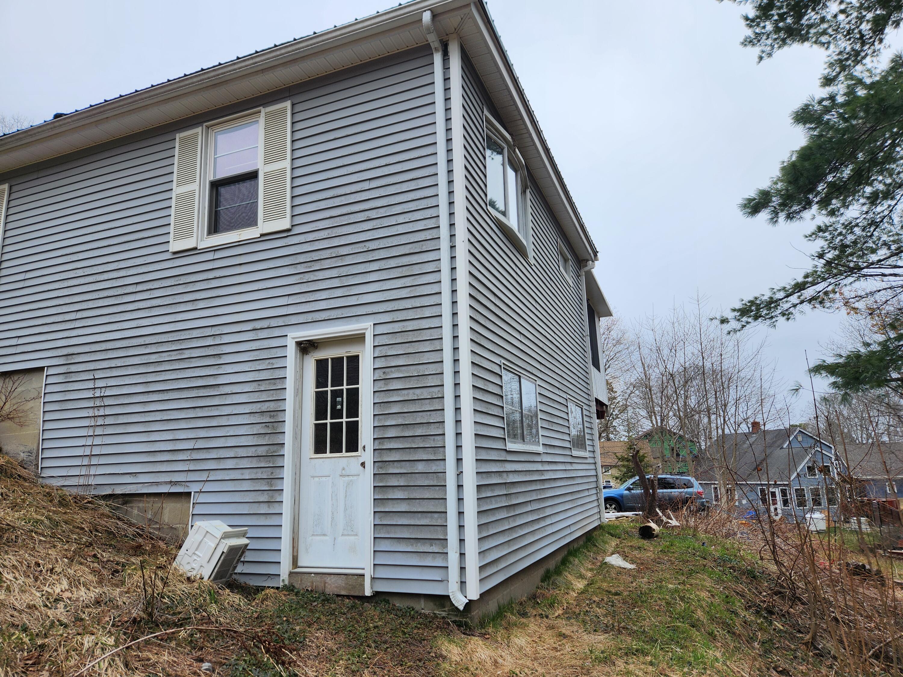14 Getchell Street Bath, ME 04530 - Photo 11 of 40 20260407_110534