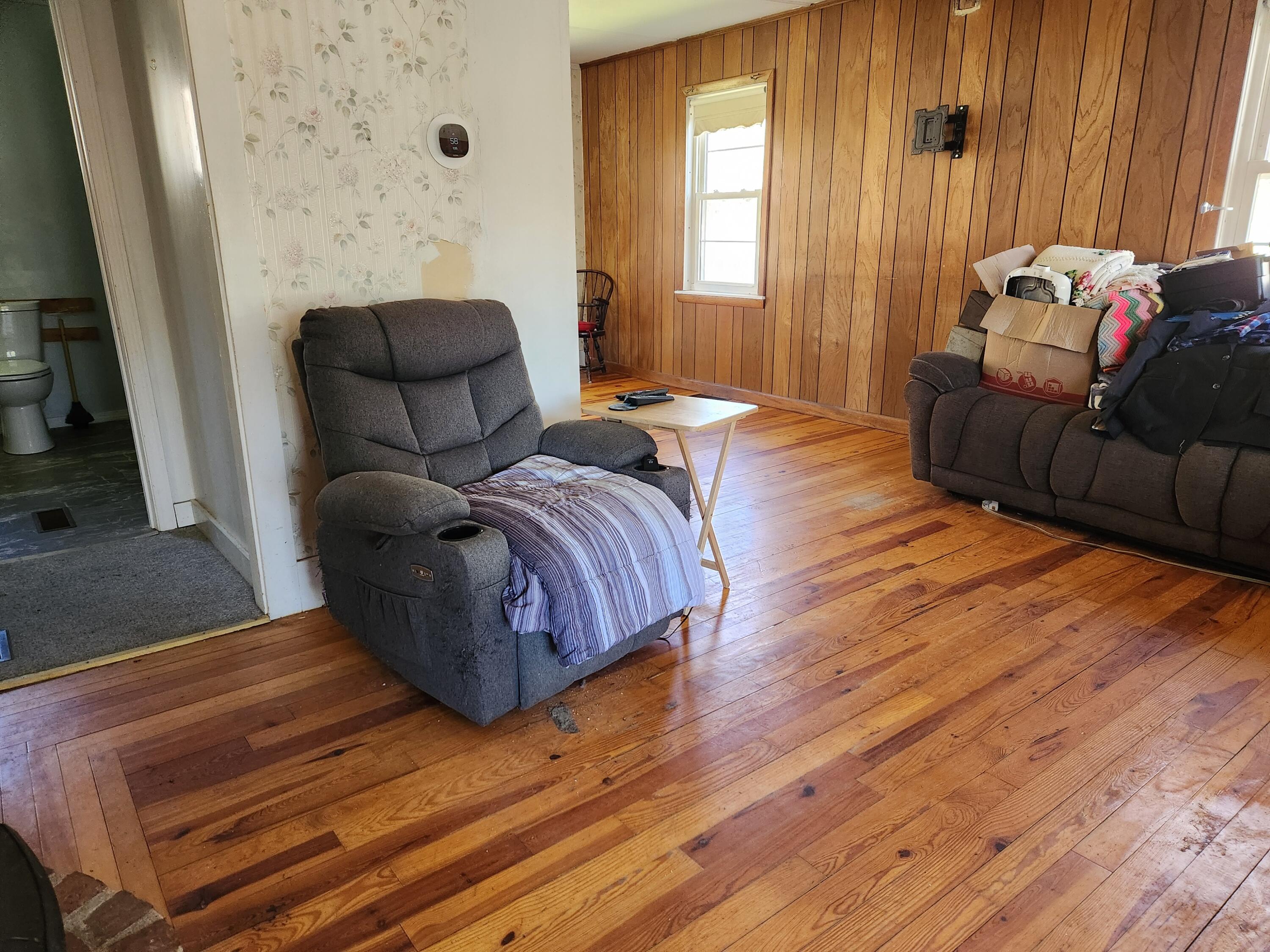 14 Getchell Street Bath, ME 04530 - Photo 17 of 52 20260501_112937