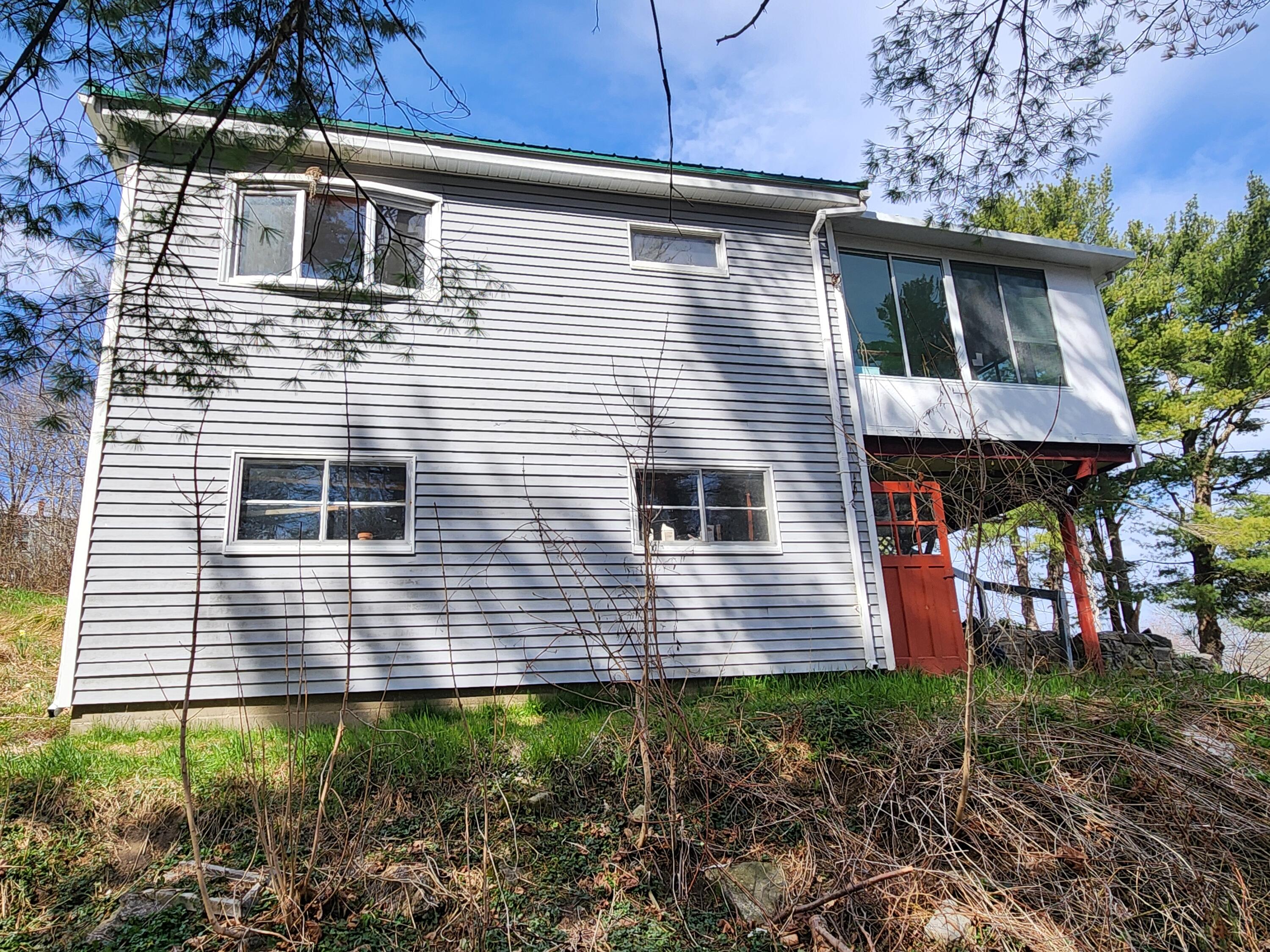 14 Getchell Street Bath, ME 04530 - Photo 4 of 40 20260421_152432