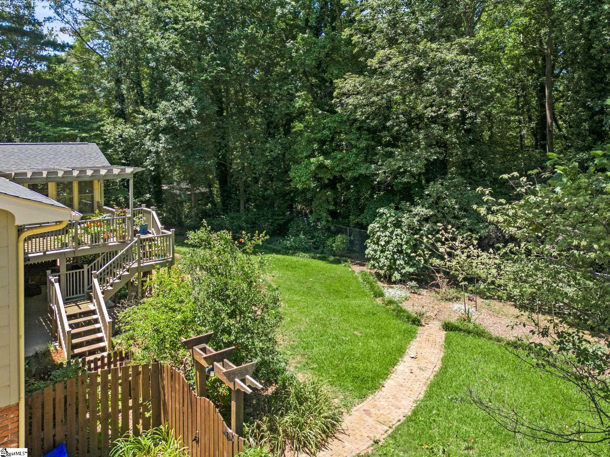 514 Trinity Way Greenville, SC 29617 - Photo 30 of 35 Gallery Image 30