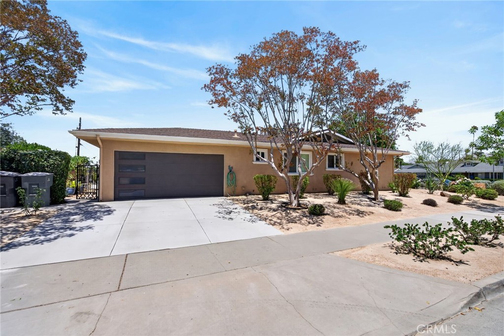 5323 Falkirk Avenue Riverside, CA 92506 - Photo 42 of 43