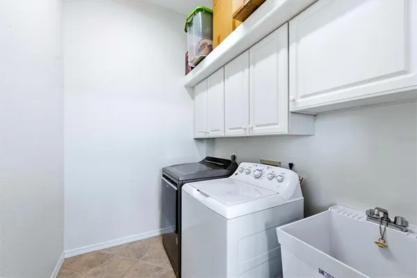 $619,000 | 304 Bermuda Court, Unit 14, Venice, FL 34293