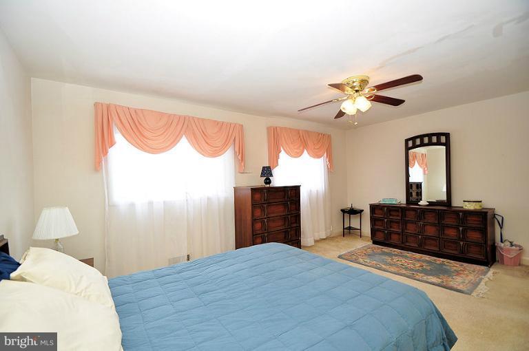 1360 Kenton Road Baltimore, MD 21234 - Photo 11 of 19 Bedroom