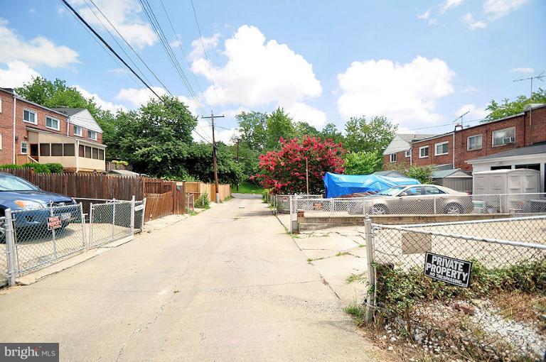 1360 Kenton Road Baltimore, MD 21234 - Photo 3 of 19 Exterior (General)