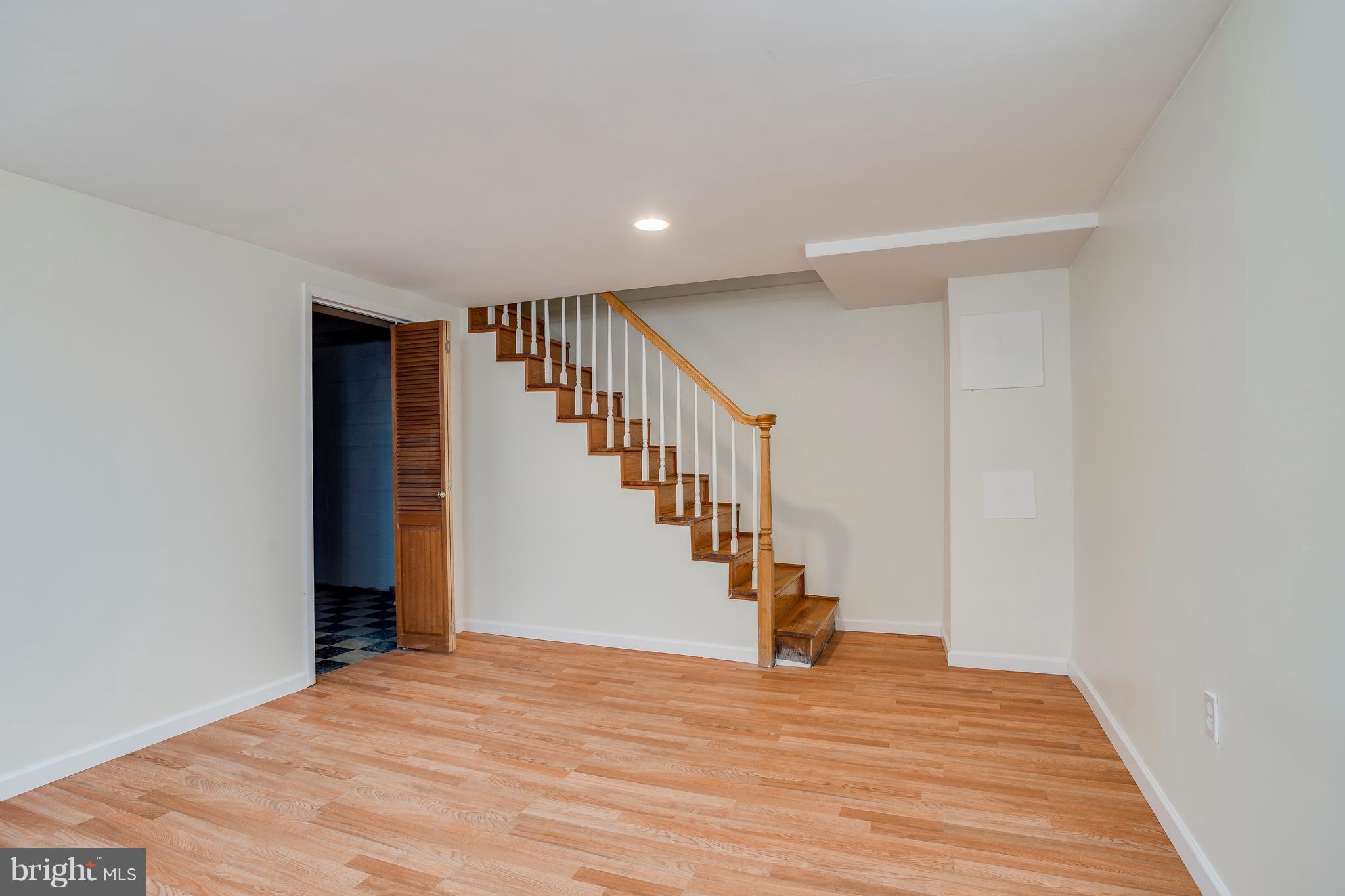 1240 Halstead Road Baltimore, MD 21234 - Photo 16 of 30 Family Room
