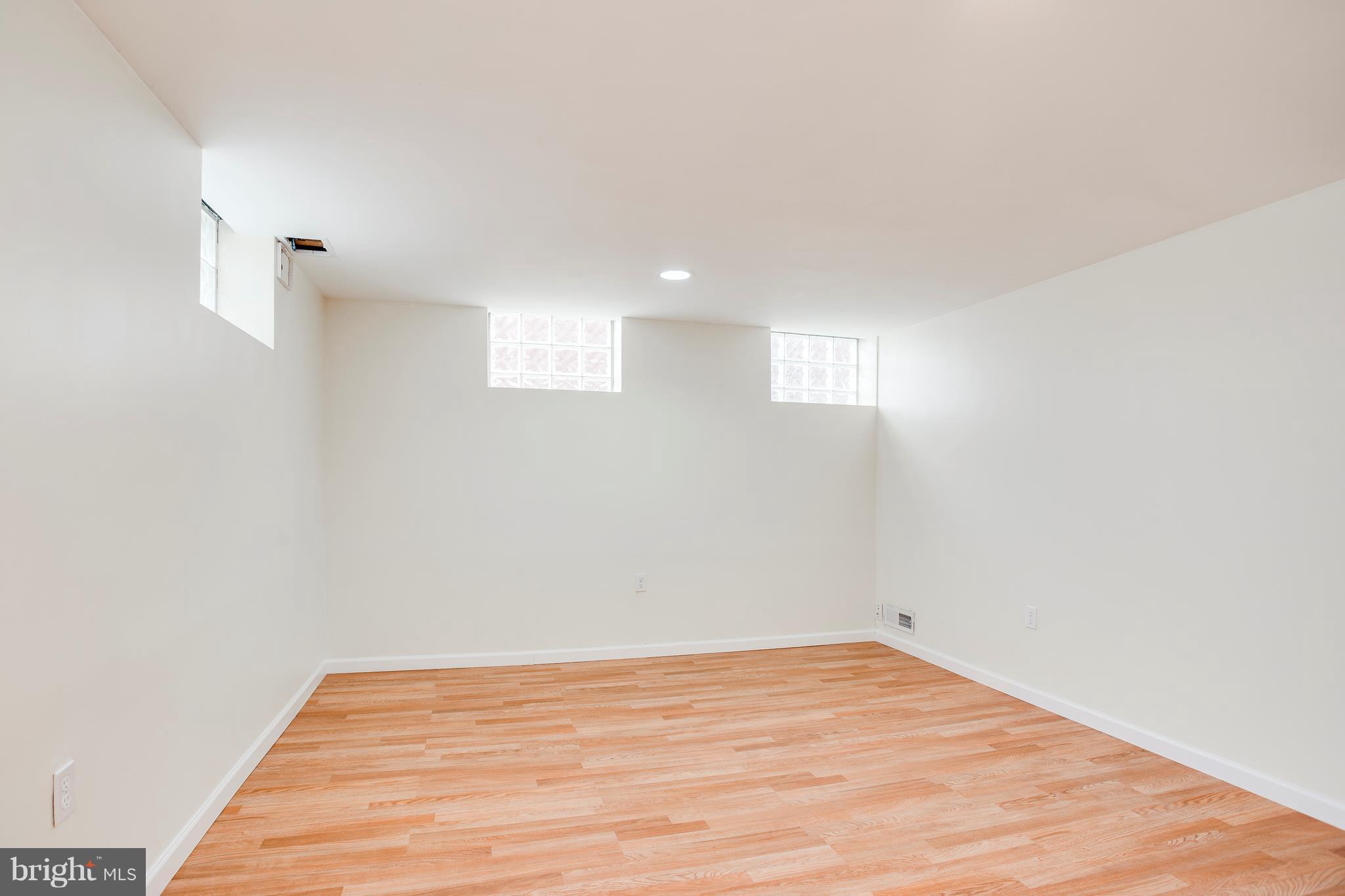 1240 Halstead Road Baltimore, MD 21234 - Photo 17 of 30 Family Room