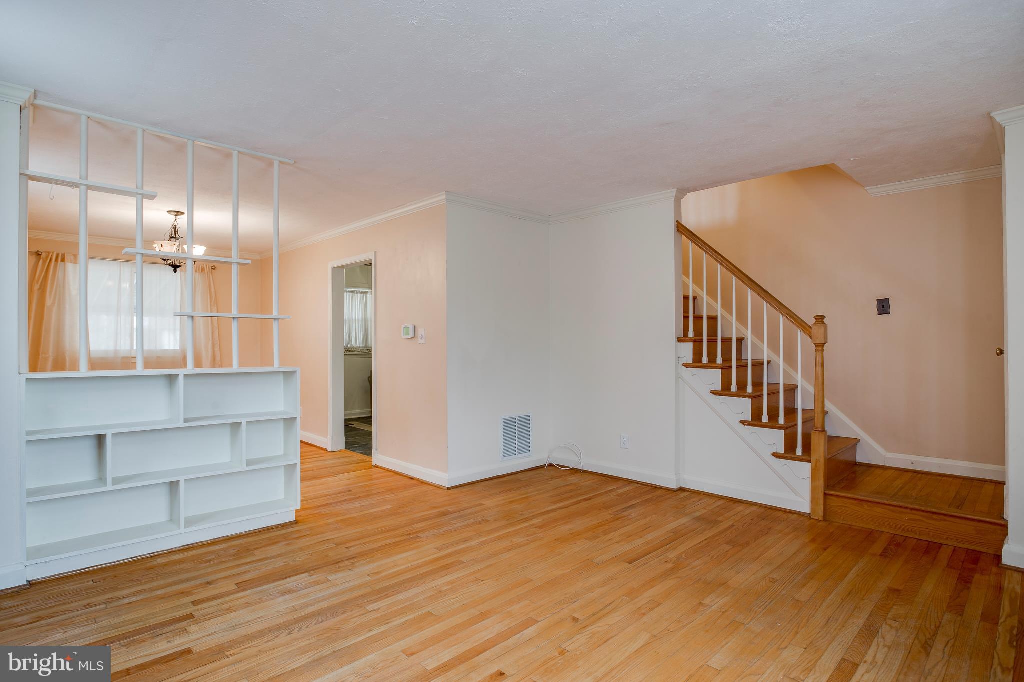 1240 Halstead Road Baltimore, MD 21234 - Photo 8 of 30 Living Room