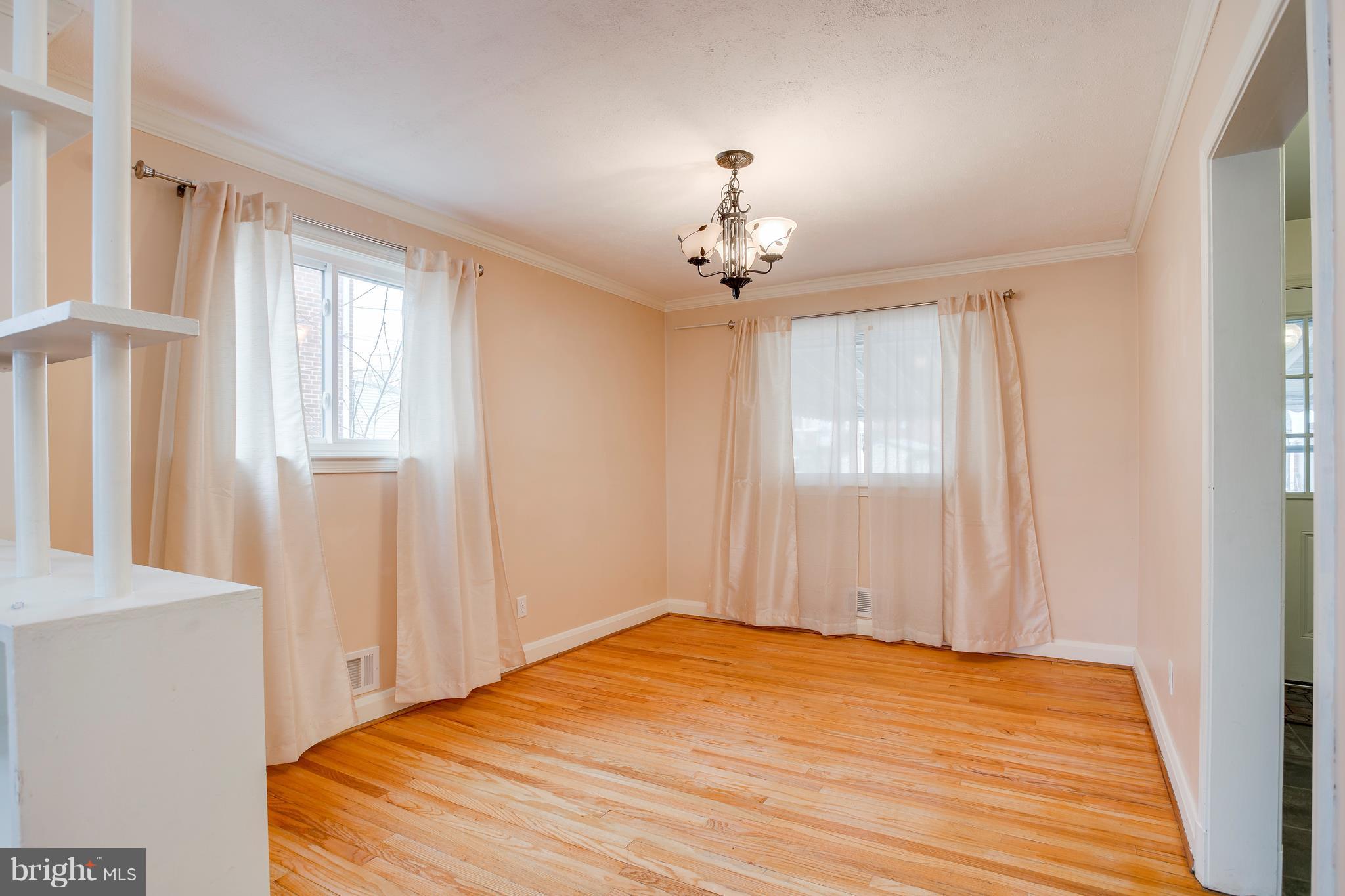 1240 Halstead Road Baltimore, MD 21234 - Photo 10 of 30 Dining Room