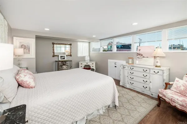 $2,300,000 | 821 San Juan Place, San Diego, CA 92109