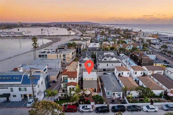 $2,300,000 | 821 San Juan Place, San Diego, CA 92109