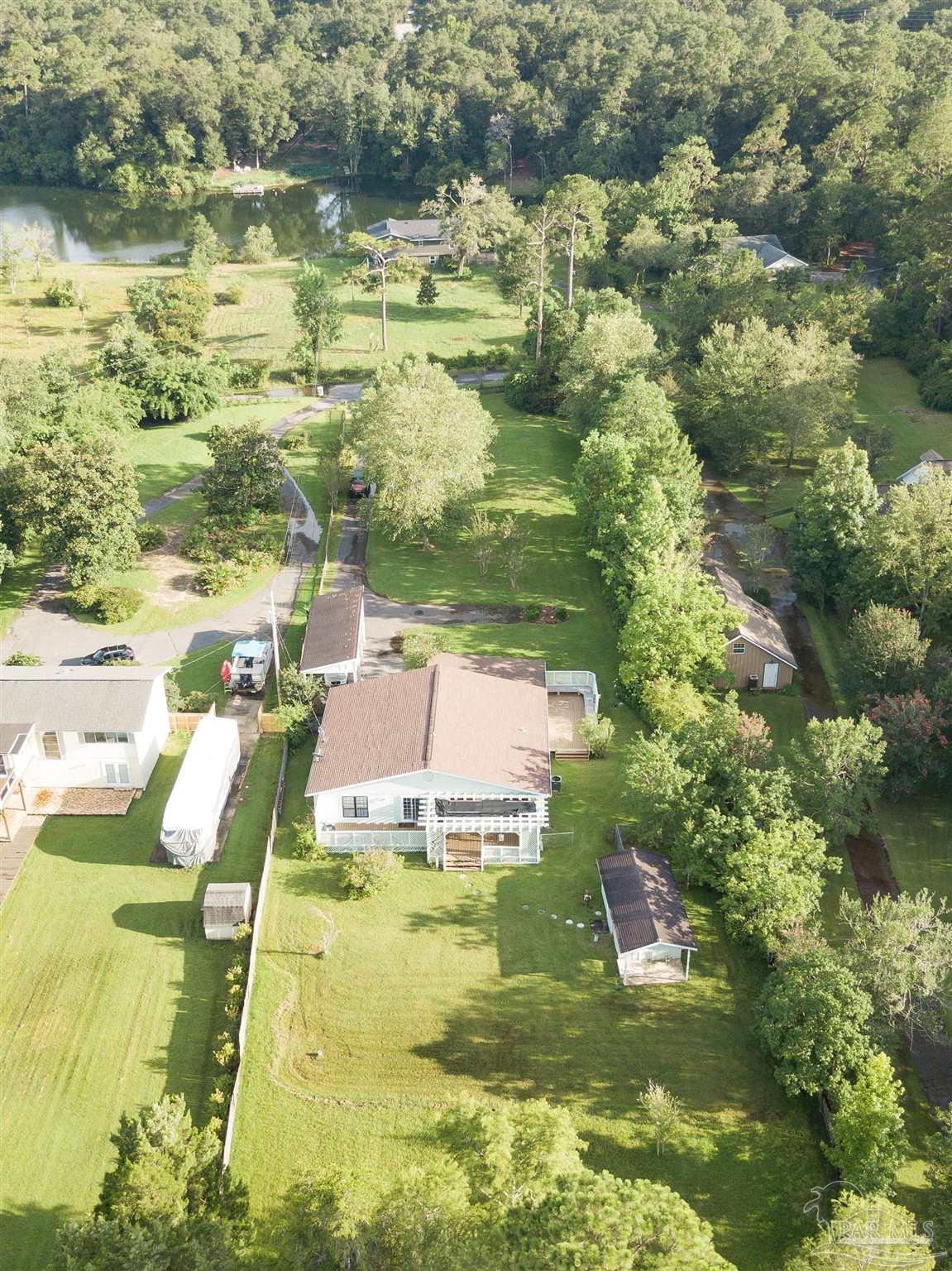 4613 Riley Road Milton, FL 32583 - Photo 3 of 22 Gallery Image 3
