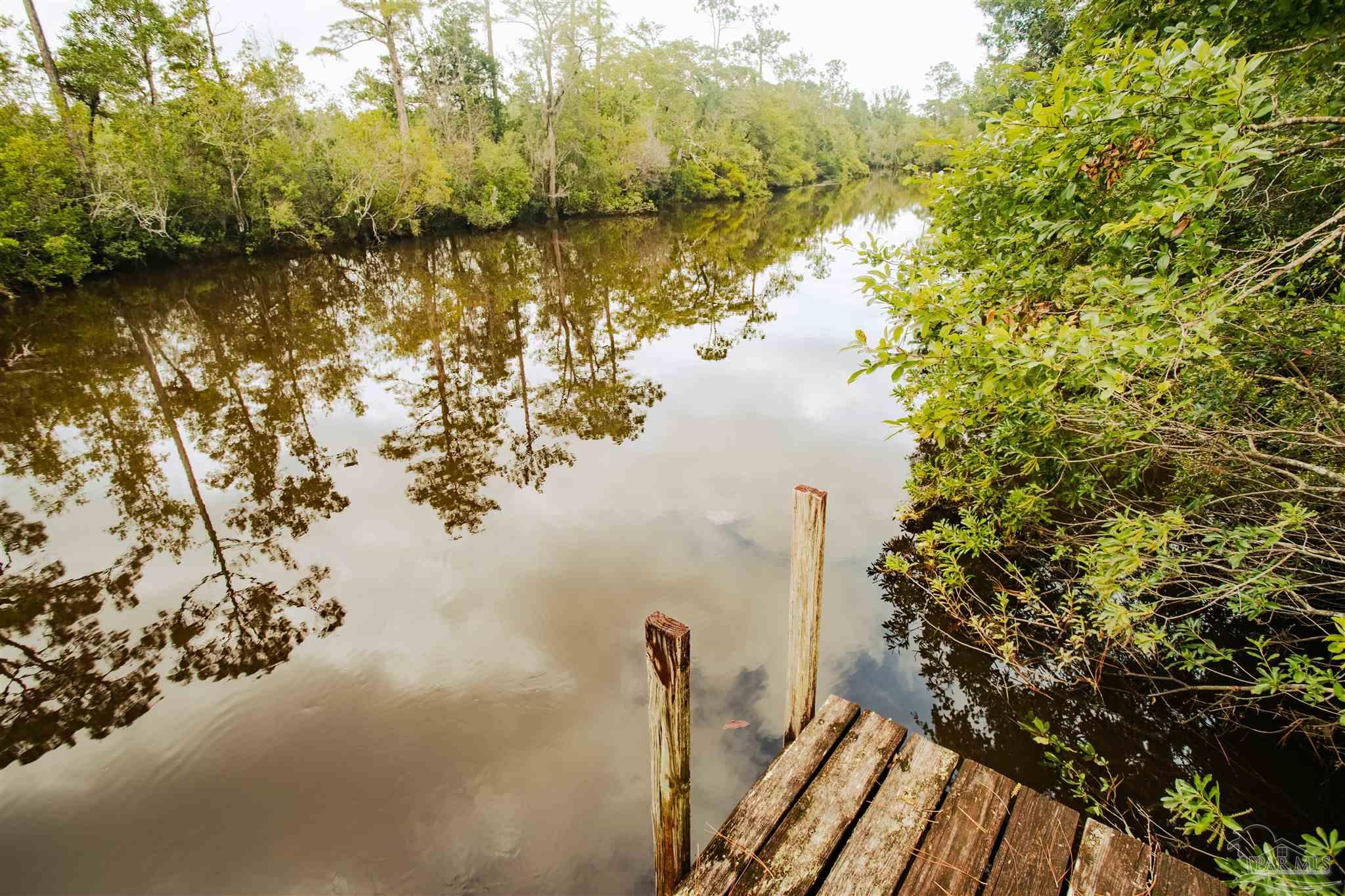 4613 Riley Road Milton, FL 32583 - Photo 4 of 22 Gallery Image 4