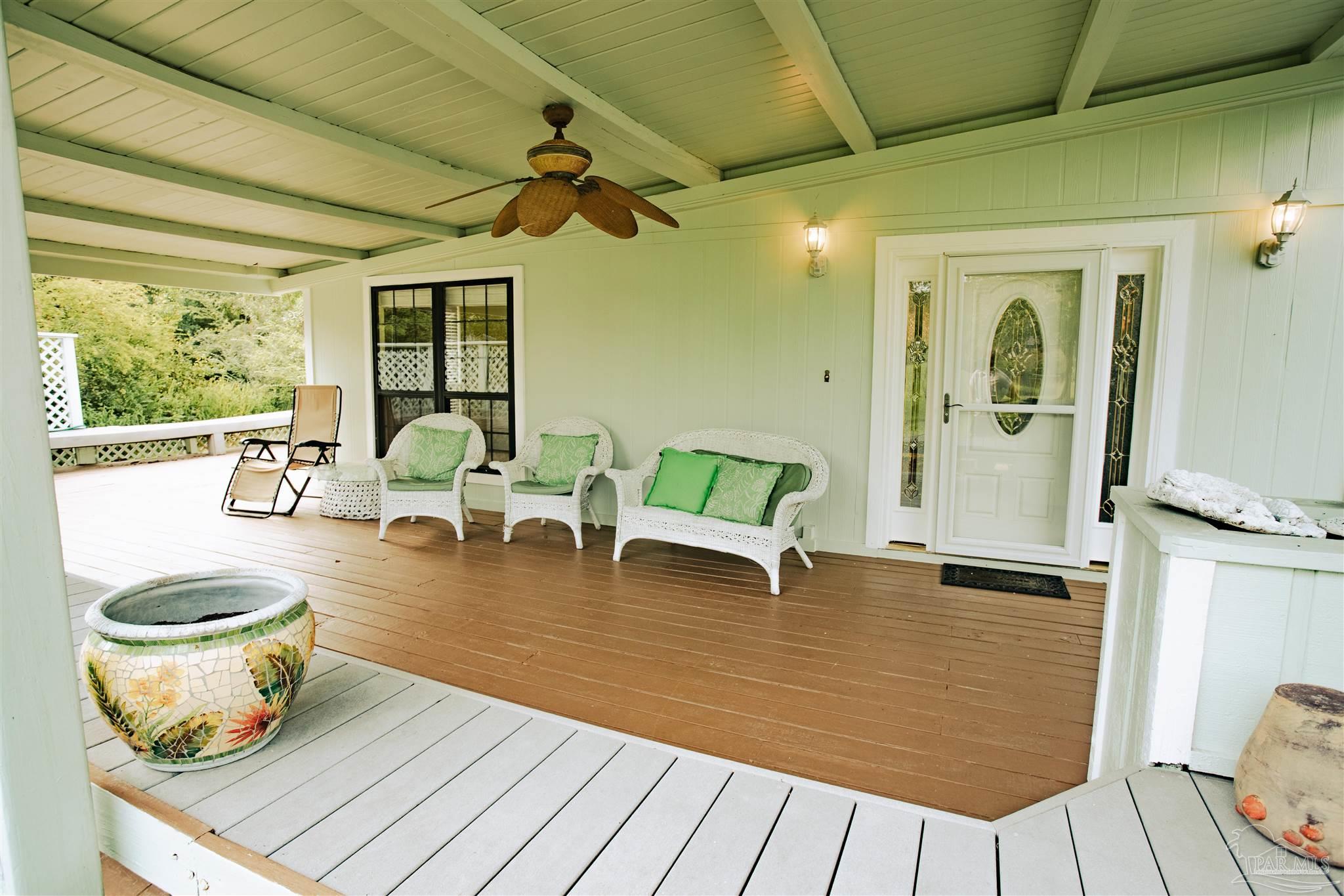 4613 Riley Road Milton, FL 32583 - Photo 5 of 22 Gallery Image 5