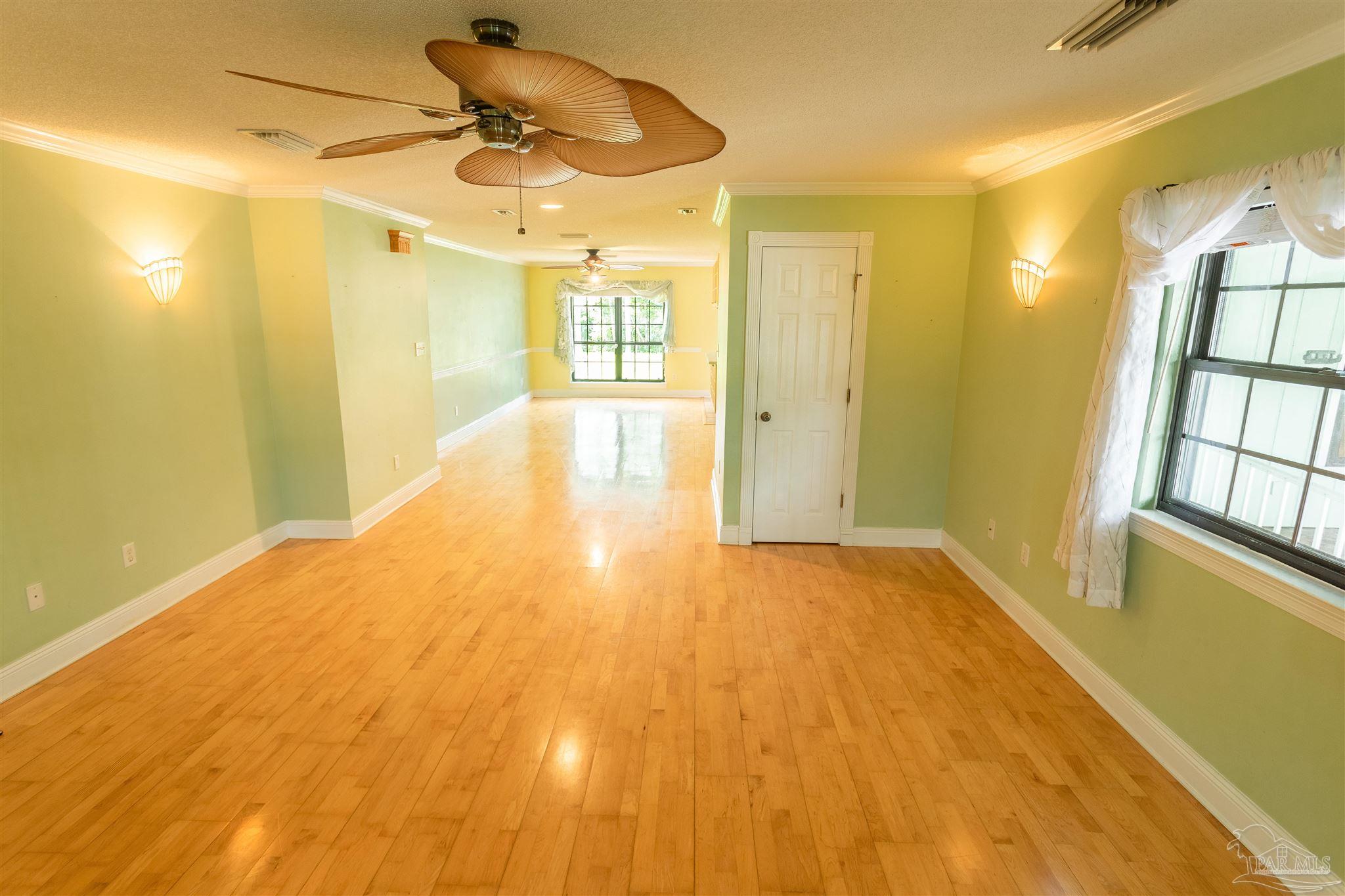 4613 Riley Road Milton, FL 32583 - Photo 6 of 22 Gallery Image 6