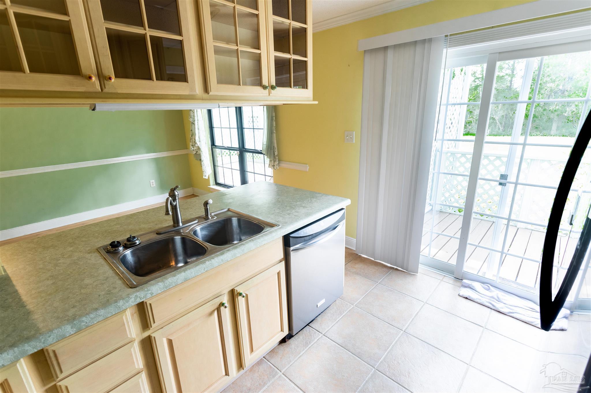 4613 Riley Road Milton, FL 32583 - Photo 8 of 22 Gallery Image 8