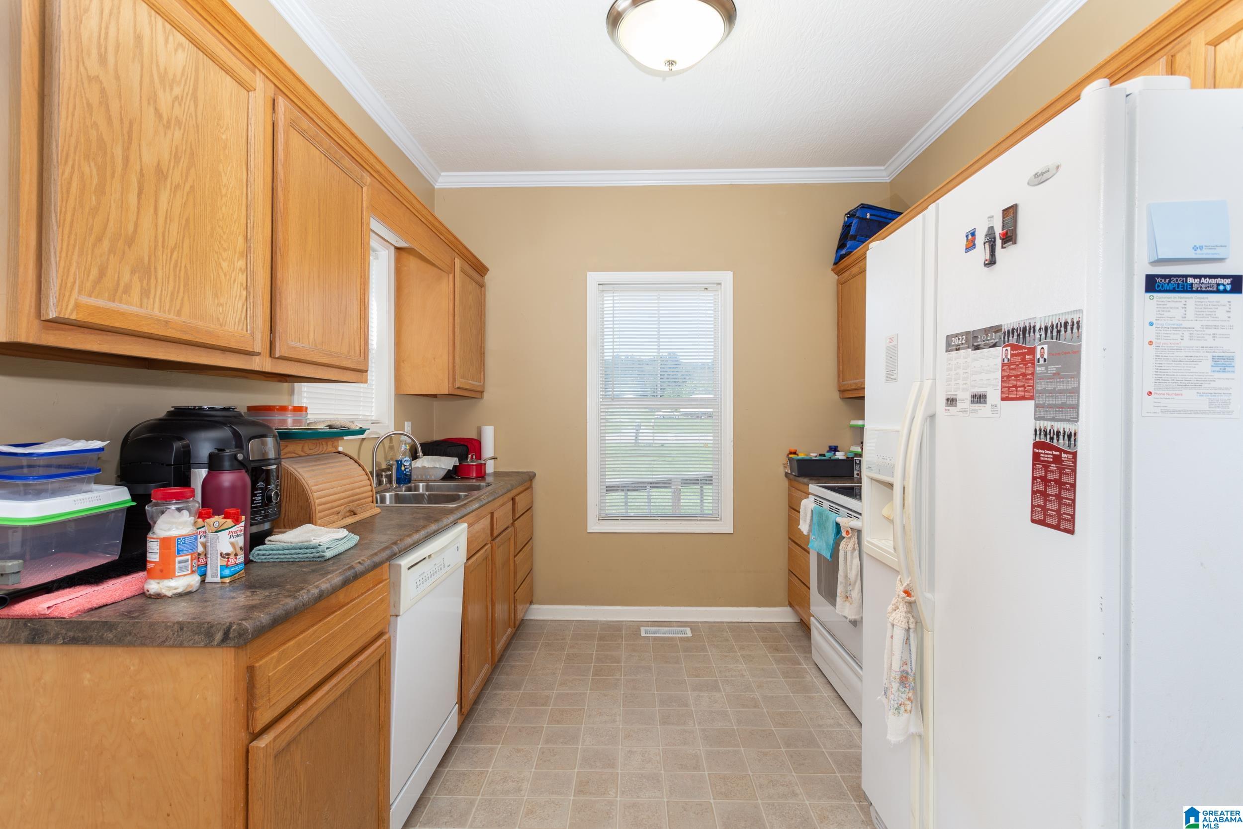 10860 Choccolocco Road Anniston, AL 36207 - Photo 2 of 34