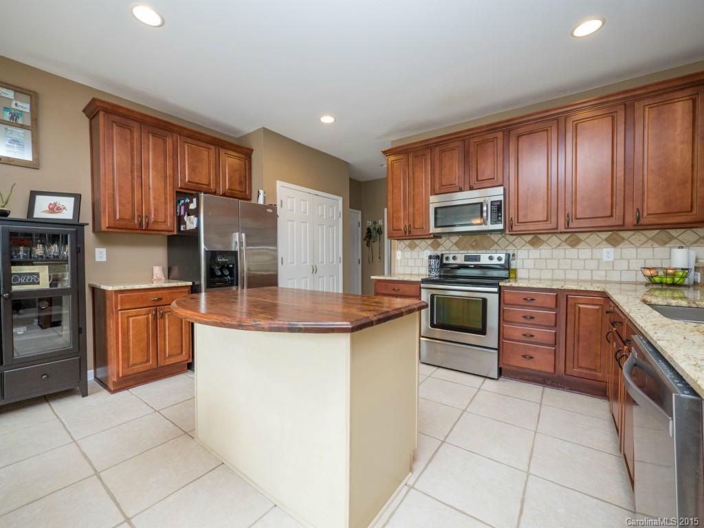 16907 Hampton Trace Road Huntersville, NC 28078 - Photo 7 of 22 Gallery Image 7
