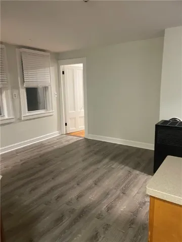 $1,900 | 18 Ryan Avenue, Unit 2S, Bristol, RI 02809