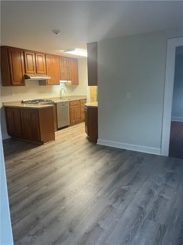 $1,850 | 18 Ryan Avenue, Unit 2S, Bristol, RI 02809