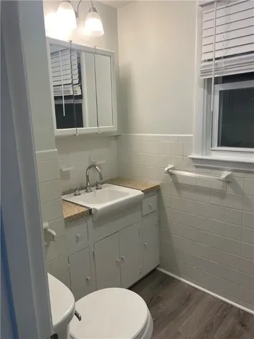 $1,900 | 18 Ryan Avenue, Unit 2S, Bristol, RI 02809