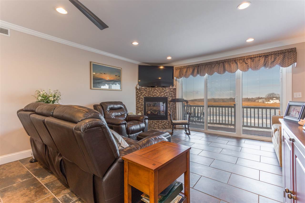 571 Winnacunnet Road, Unit 12 Hampton, NH 03842 - Photo 10 of 40 Gallery Image 10