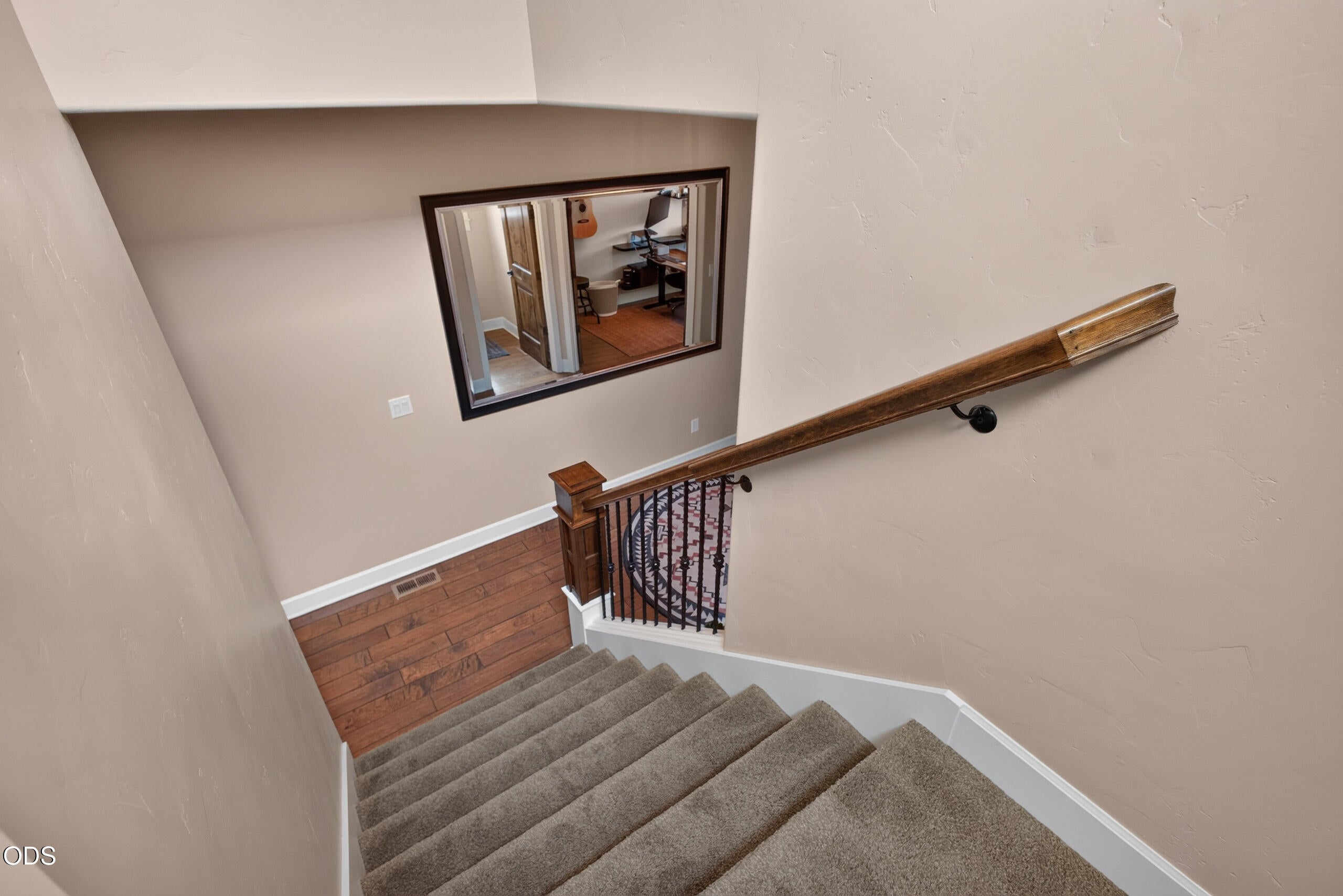 61117 Manhae Loop Bend, OR 97702 - Photo 19 of 56 Gallery Image 19