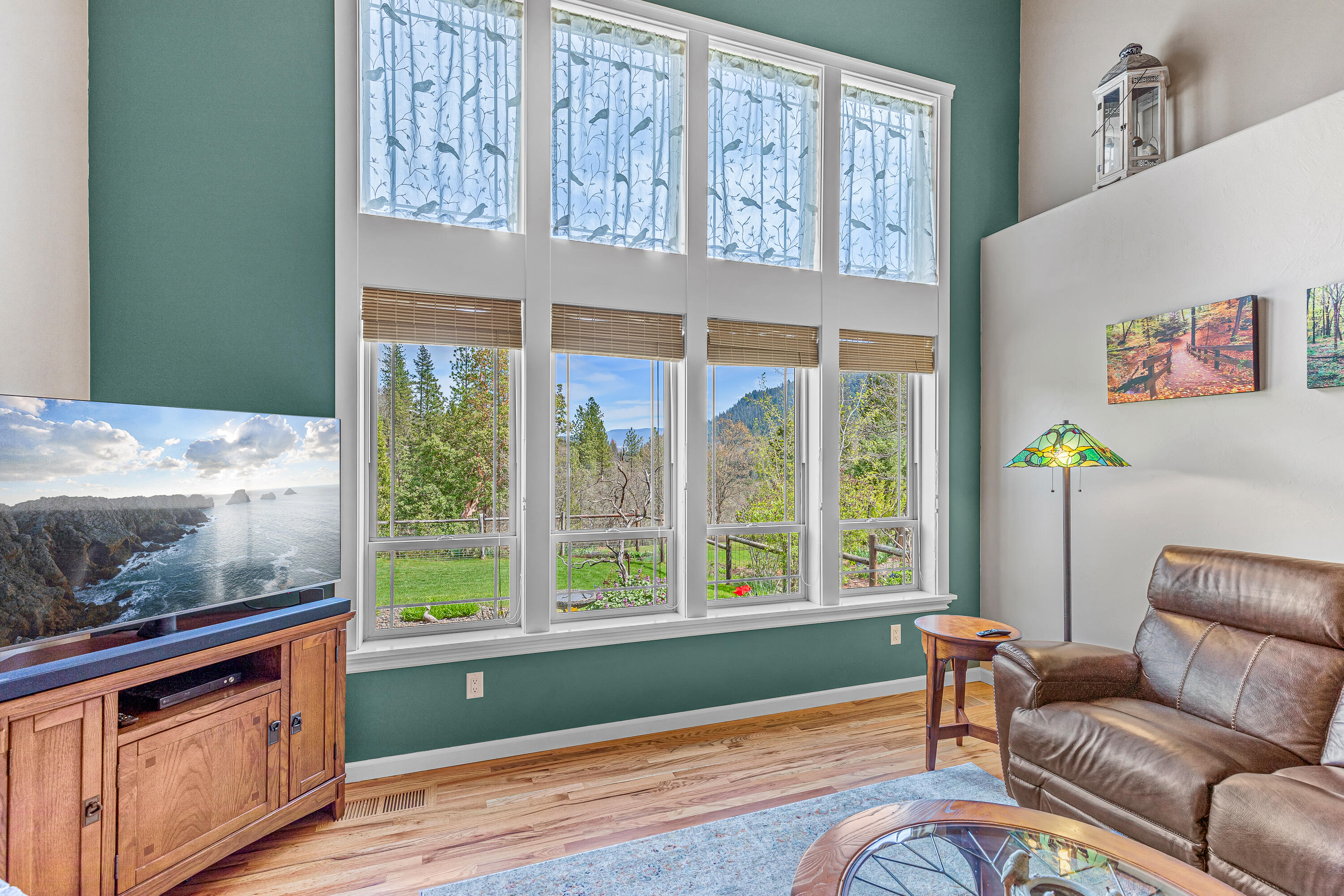 68 Busch Road Trail, OR 97541 - Photo 14 of 75 9R9A4756