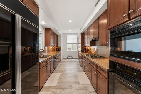 $1,125,000 | 3801 North Goldwater Boulevard, Unit 204, Scottsdale, AZ 85251