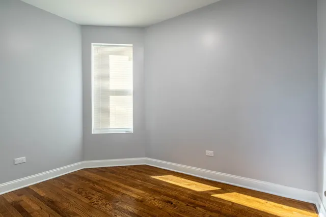 $1,700 | 4837 West Monroe Street, Unit 2, Chicago, IL 60644