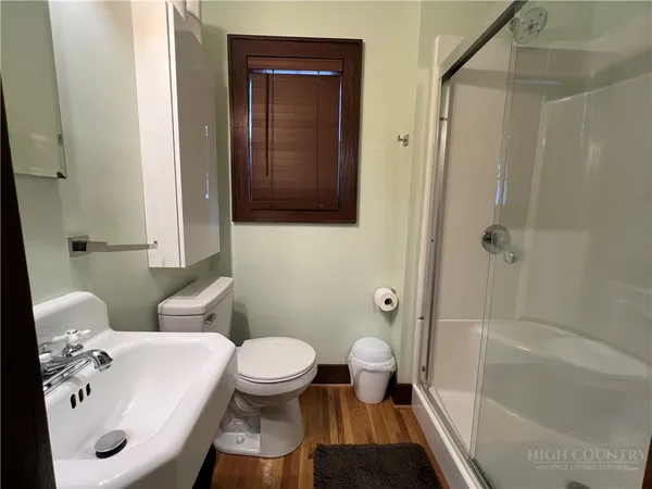 $3,000 | 504 North Jefferson Avenue, West Jefferson, NC 28694