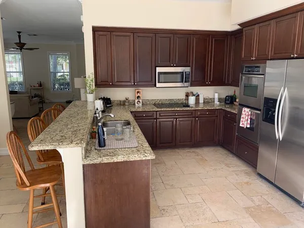 $6,500 | 2200 Southwest 13th Avenue, Fort Lauderdale, FL 33315