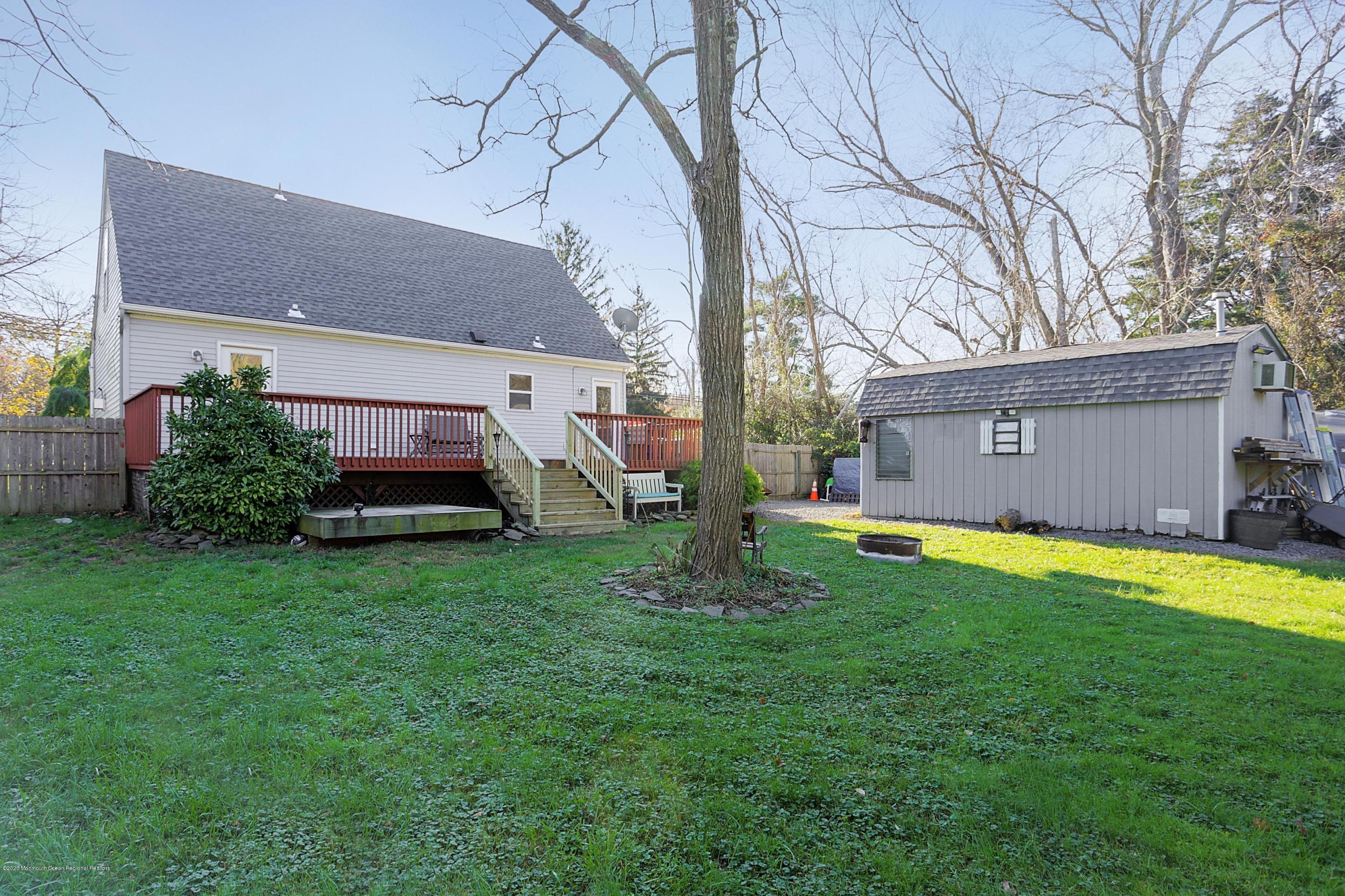 164 Stage Road Little Egg Harbor, NJ 08087 - Photo 8 of 28 9