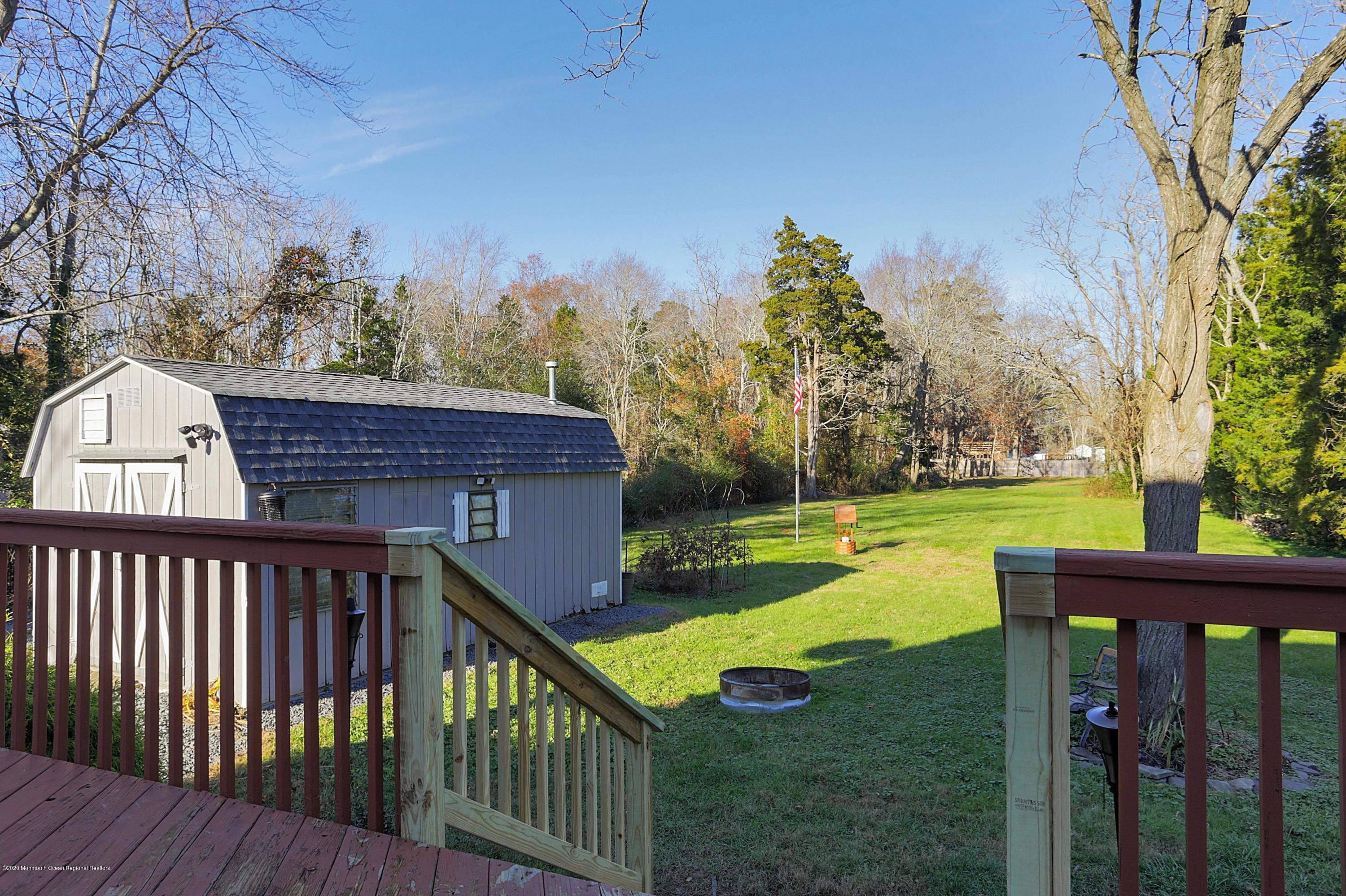 164 Stage Road Little Egg Harbor, NJ 08087 - Photo 9 of 28 12