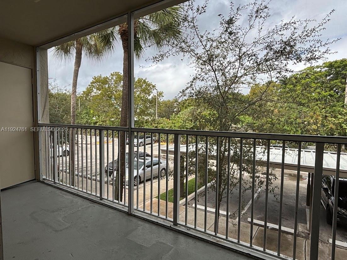 410 South Park Road, Unit 207 Hollywood, FL 33021 - Photo 35 of 47 a view of a balcony