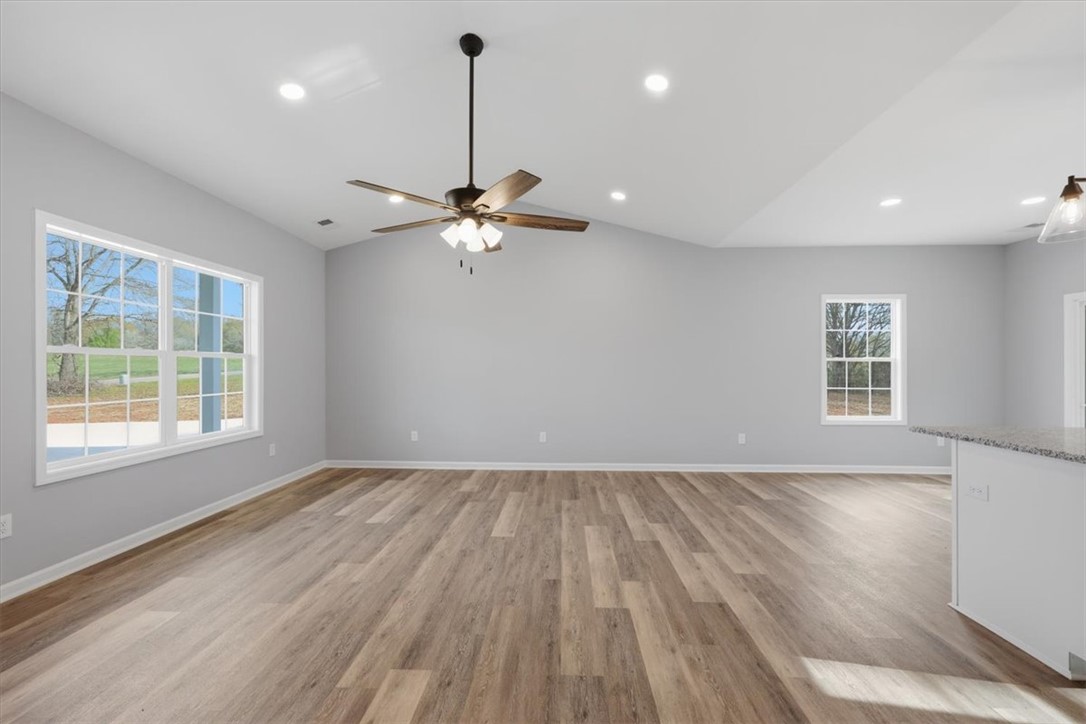 109 Toney Creek Road Belton, SC 29627 - Photo 7 of 38