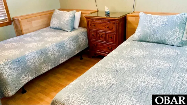 $799,990 | 310 Duck Road, Southern Shores, NC 27949