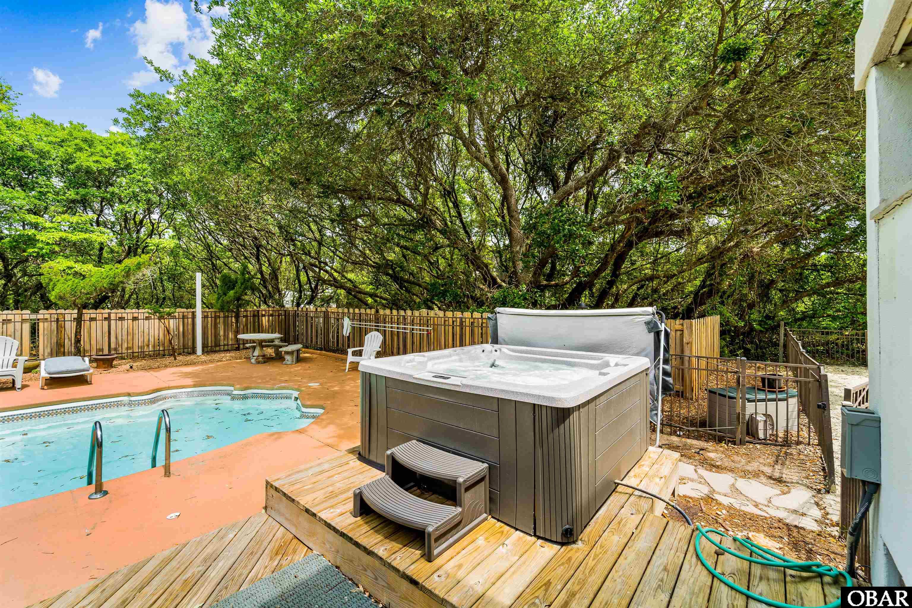 310 Duck Road Southern Shores, NC 27949 - Photo 3 of 33