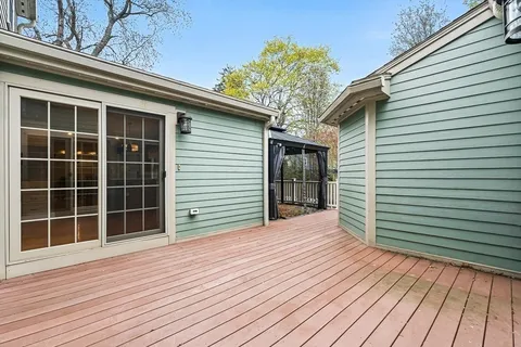 $2,200,000 | 16 Glenwood Avenue, Winchester, MA 01890