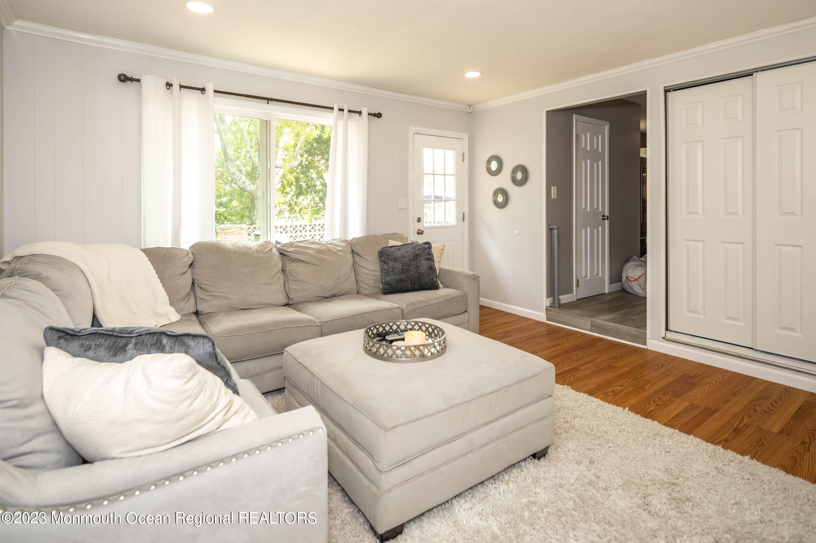 21 Lexington Road Howell, NJ 07731 - Photo 15 of 40 15_Family Room-4
