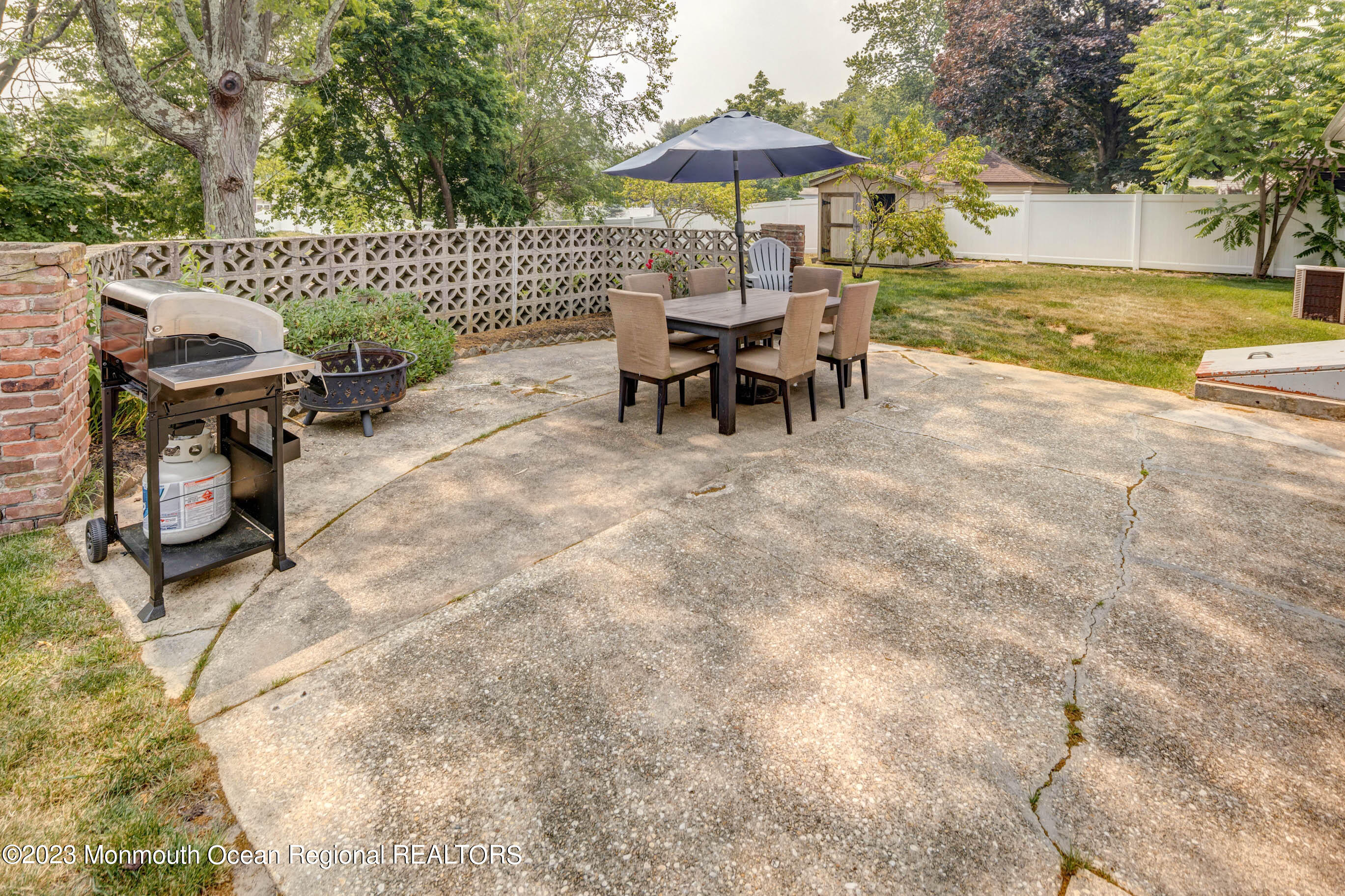 21 Lexington Road Howell, NJ 07731 - Photo 37 of 40 37_Back Patio