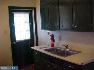 1218 Marion Street Reading, PA 19604 - Photo 4 of 6 Gallery Image 4