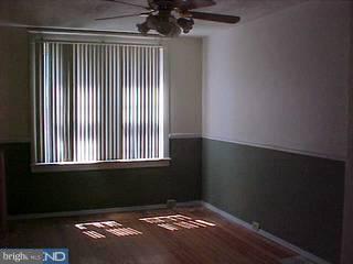 1218 Marion Street Reading, PA 19604 - Photo 5 of 6 Gallery Image 5
